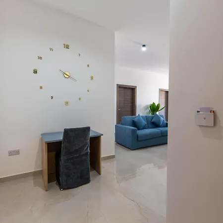 Swieqi Brand New 3bdr Apartment *